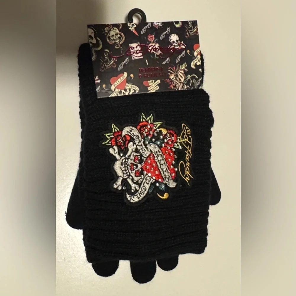 Ed Hardy Women's Love Kills Slowly Headband & Glove Set Black One Size NWT
